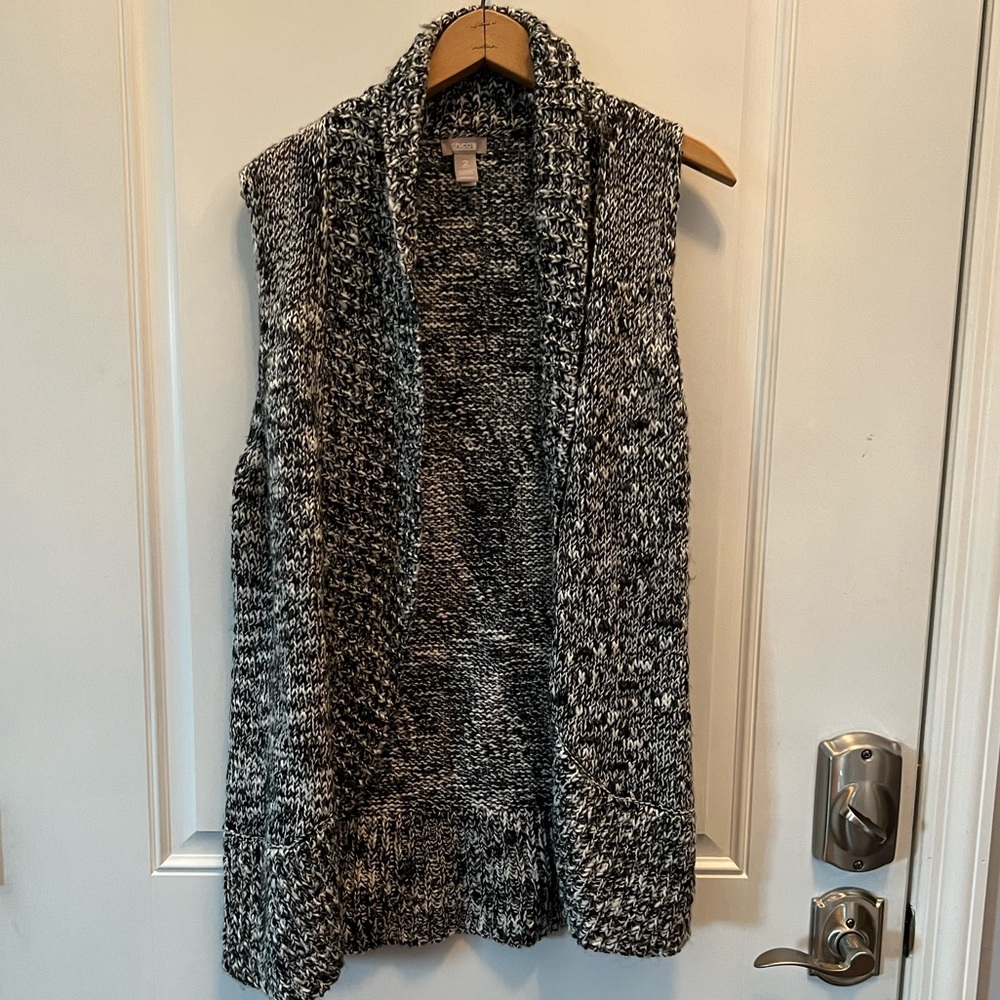 Chico’s grey black sweater vest sz 2 (12-14)